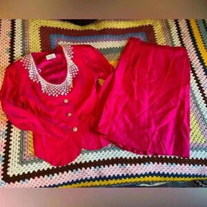 Vintage Nadine Boutique Women’s Size 9/10 Blazer and  Skirt Set